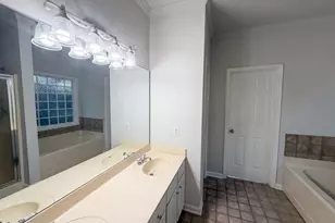 729 E Ivy Valley Dr, Fuquay Varina, NC 27526 - Photo 10