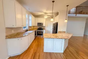 729 E Ivy Valley Dr, Fuquay Varina, NC 27526 - Photo 2