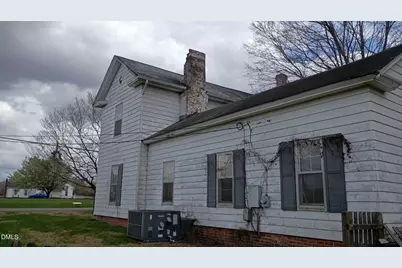 325 N Asheboro Street, Liberty, NC 27298 - Photo 4