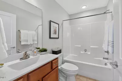 105 Fiori Hill Drive N, Hillsborough, NC 27278 - Photo 20