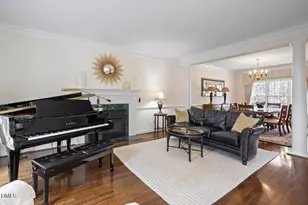 114 Large Oaks Dr, Cary, NC 27518 - Photo 14