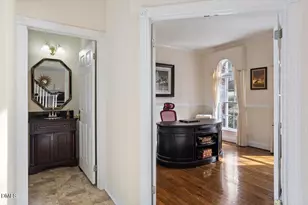 114 Large Oaks Dr, Cary, NC 27518 - Photo 10