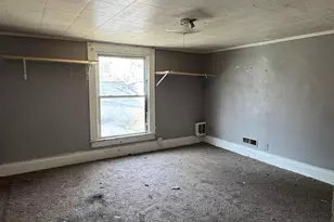 210 Zollicoffer Ave, Henderson, NC 27536 - Photo 6