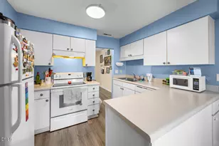 250 S Estes Dr, Chapel Hill, NC 27514 - Photo 10