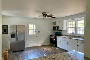 183 Red Hill Loop Rd, Warrenton, NC 27589 - Photo 20