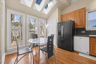 106 Stokesay Ct, Cary, NC 27513 - Photo 12