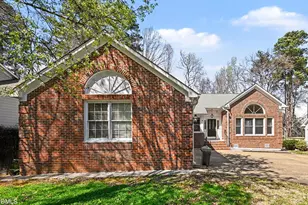 106 Stokesay Ct, Cary, NC 27513 - Photo 2