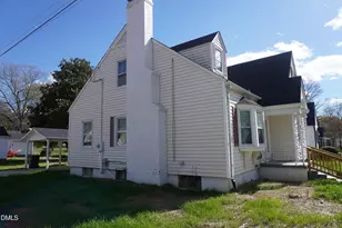 128 Harrison Ave, Henderson, NC 27536 - Photo 2