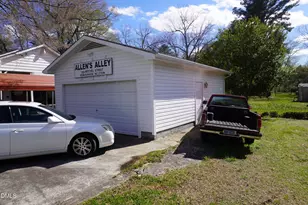 128 Harrison Ave, Henderson, NC 27536 - Photo 6