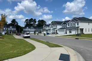 760 Creekway Dr, Fuquay-Varina, NC 27526 - Photo 40