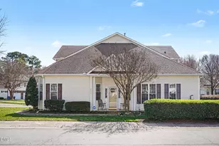 4655 Pooh Corner Dr, Raleigh, NC 27587 - Photo 2