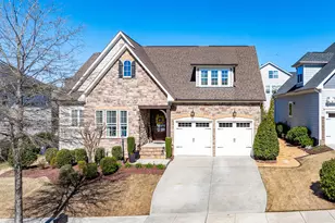 105 Carving Tree Ct, Holly Springs, NC 27540 - Photo 2