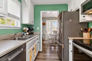 1005 Stonewater Dr, Raleigh, NC 27603 - Photo 10