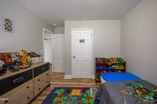 503 N Lincoln St, Benson, NC 27504 - Photo 24