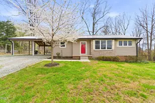 944 Sunset Dr, Graham, NC 27253 - Photo 1