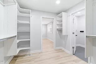 944 Sunset Dr, Graham, NC 27253 - Photo 18