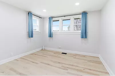 944 Sunset Drive, Graham, NC 27253 - Photo 22