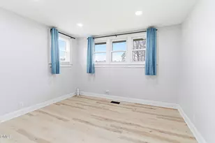 944 Sunset Dr, Graham, NC 27253 - Photo 22