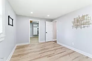 944 Sunset Dr, Graham, NC 27253 - Photo 16