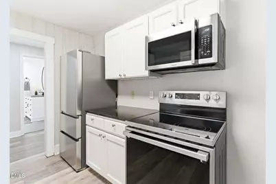 944 Sunset Drive, Graham, NC 27253 - Photo 8