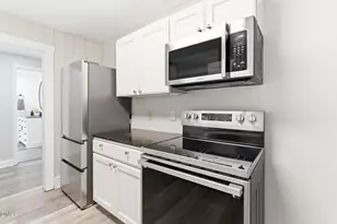 944 Sunset Dr, Graham, NC 27253 - Photo 8