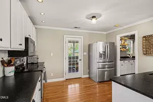 3400 Octavia St, Raleigh, NC 27606 - Photo 12