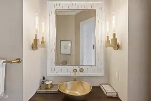 300 Lake Manor Rd, Chapel Hill, NC 27516 - Photo 26