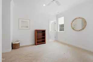 300 Lake Manor Rd, Chapel Hill, NC 27516 - Photo 50
