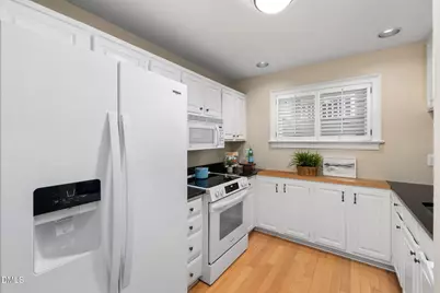 700 Bishops Park Drive #108, Raleigh, NC 27605 - Photo 12