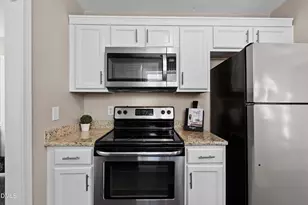 3825 Lodgepole Ln, Raleigh, NC 27616 - Photo 18