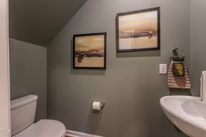 1421 Goldsboro Avenue, Sanford, NC 27330 - Photo 12