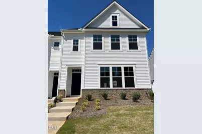 1423 Goldsboro Avenue, Sanford, NC 27330 - Photo 2