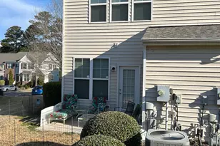 100 Stratford Lakes Dr, Durham, NC 27713 - Photo 2