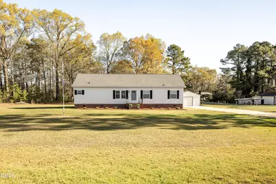 2304 5 Bridge Road, Clinton, NC 28328 - Photo 2
