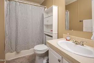 2304 5 Bridge Rd, Clinton, NC 28328 - Photo 22