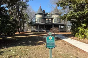 217 S Main St, Roxboro, NC 27573 - Photo 2