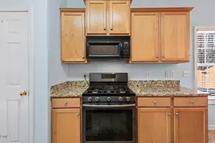 213 October Glory Ln, Apex, NC 27539 - Photo 30