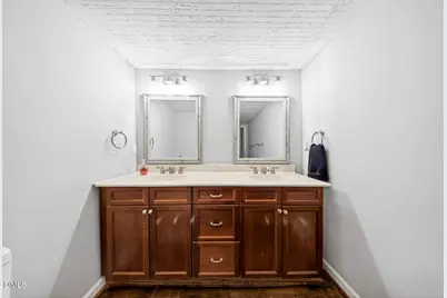 309 N Wilson Avenue, Dunn, NC 28334 - Photo 24