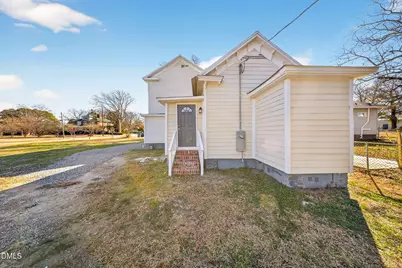 309 N Wilson Avenue, Dunn, NC 28334 - Photo 36