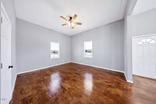 309 N Wilson Ave, Dunn, NC 28334 - Photo 10