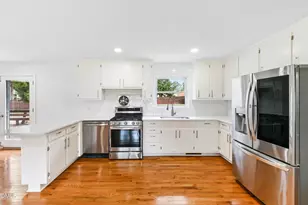 431 Pleasants Ave, Cary, NC 27511 - Photo 4