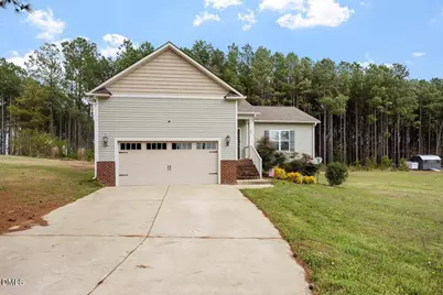 165 Turlington Road, Dunn, NC 28334 - Photo 2