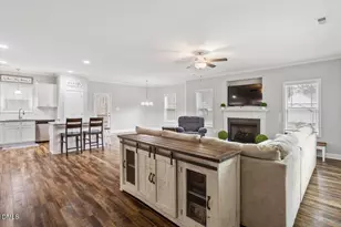 165 Turlington Rd, Dunn, NC 28334 - Photo 8