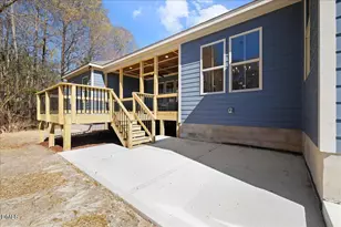 1027 Johnson Town Rd, Zebulon, NC 27597 - Photo 18