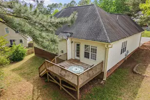 102 Ashton Ct, Clayton, NC 27527 - Photo 10