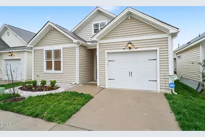 112 Denby Circle, Clayton, NC 27527 - Photo 2