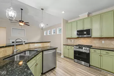 112 Denby Circle, Clayton, NC 27527 - Photo 10