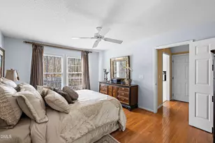 2349 Kendricks Ct, Raleigh, NC 27613 - Photo 18