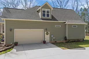 4501 Gresham Dr, Oxford, NC 27565 - Photo 8