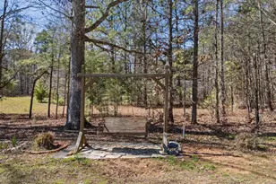 4501 Gresham Dr, Oxford, NC 27565 - Photo 16